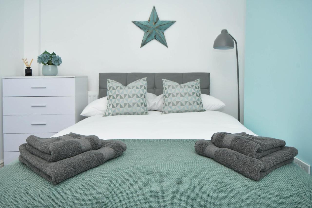 Find A Spacious And Stylish Escape In The City Centre At Sturgess House, Perfect For Longer Stays! Stoke-on-Trent 外观 照片