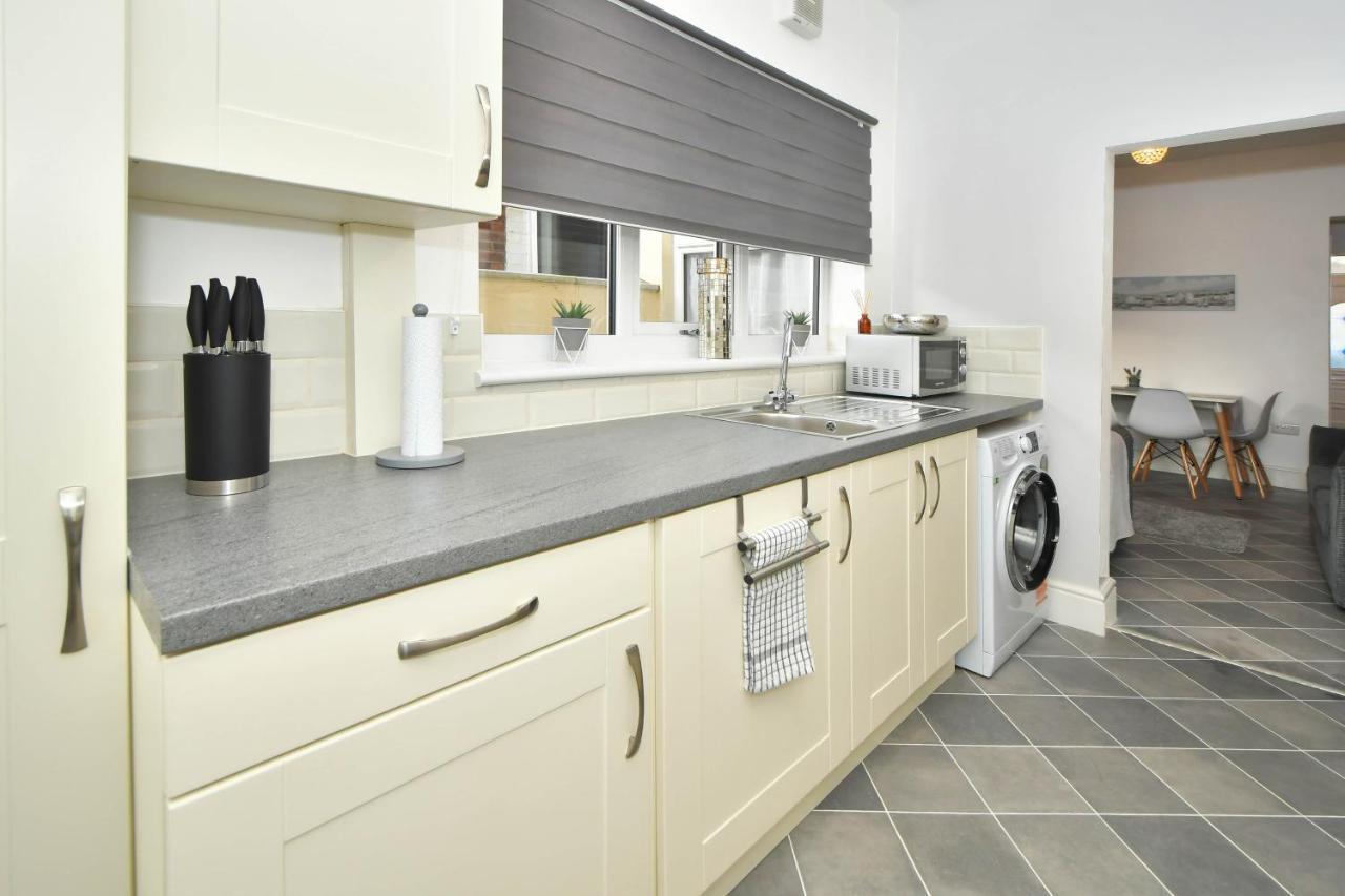 Find A Spacious And Stylish Escape In The City Centre At Sturgess House, Perfect For Longer Stays! Stoke-on-Trent 外观 照片